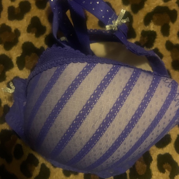 Betsy Johnson Bra - Picture 2 of 4